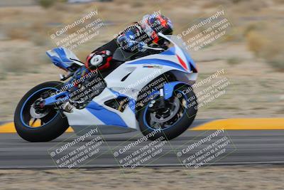 media/Jan-14-2023-SoCal Trackdays (Sat) [[497694156f]]/Turn 4 Set 2 (1030am)/